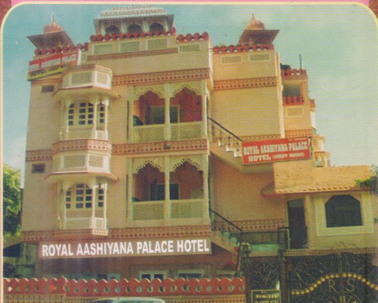 Royal Aashiyana Palace Джайпур Екстериор снимка